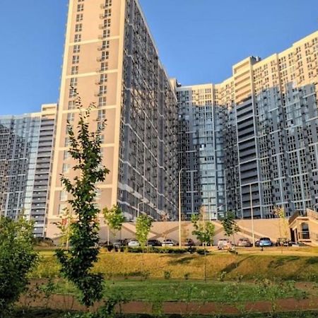 Апартаменти З Панорамним Краєвидом 키예프 외부 사진